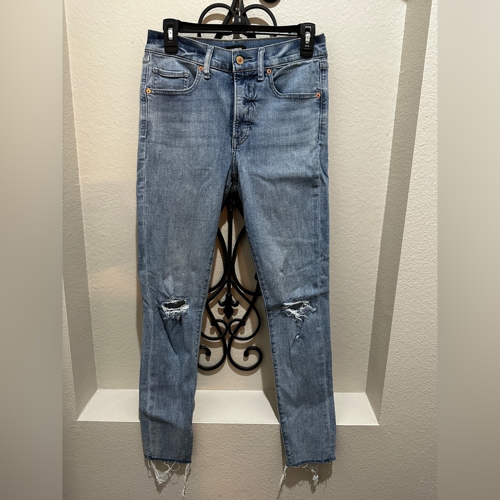 Express Distressed Skinny Mid rise Jeans